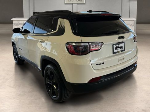 Used 2021 Jeep Compass Latitude AWD/4WD image 3