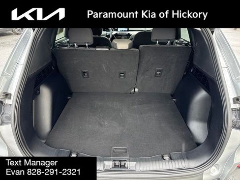 Used 2022 Ford Escape SE w/ Convenience Package AWD/4WD image 9