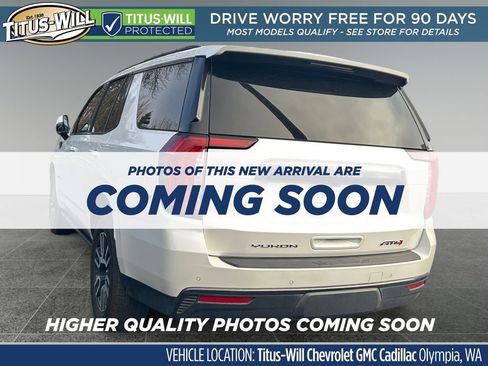 Used 2023 GMC Yukon AT4 w/ Technology Package image 3