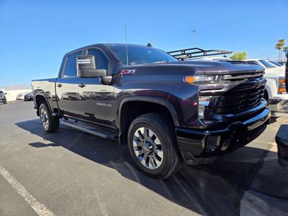 Used 2024 Chevrolet Silverado 2500 Custom w/ Custom Value Package