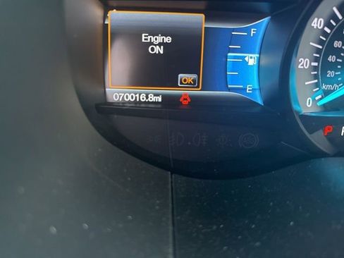 Used 2018 Ford Edge Titanium w/ Equipment Group 301A AWD/4WD image 2