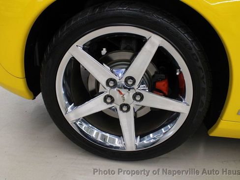 Used 2007 Chevrolet Corvette Coupe w/ Preferred Equipment Group RWD image 13