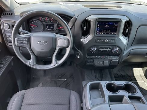 Used 2024 Chevrolet Silverado 1500 Custom Trail Boss AWD/4WD image 10