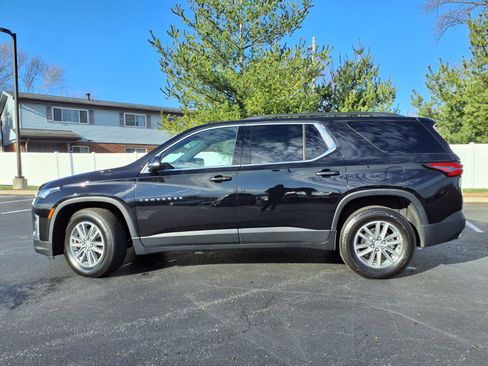 Used 2023 Chevrolet Traverse LT AWD/4WD image 32