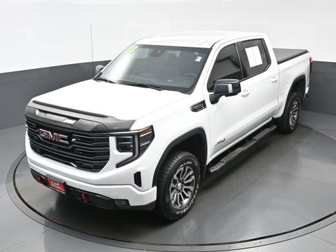 Used 2023 GMC Sierra 1500 AT4 AWD/4WD image 36