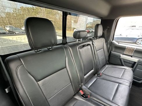 Used 2019 Ford F250 Lariat w/ Chrome Package image 34