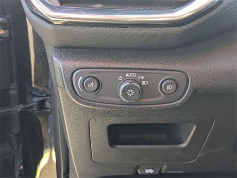 Used 2023 Chevrolet TrailBlazer LT w/ Convenience Package image 12