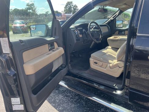 Used 2013 Ford F150 XLT w/ Mid Equipment Group image 9