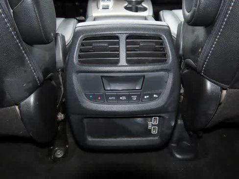 Used 2022 Honda Pilot EX-L image 23