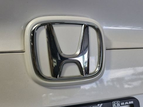 Used 2018 Honda Civic EX image 7