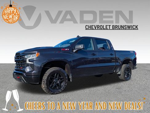 Used 2023 Chevrolet Silverado 1500 LT Trail Boss w/ Protection Package image 1