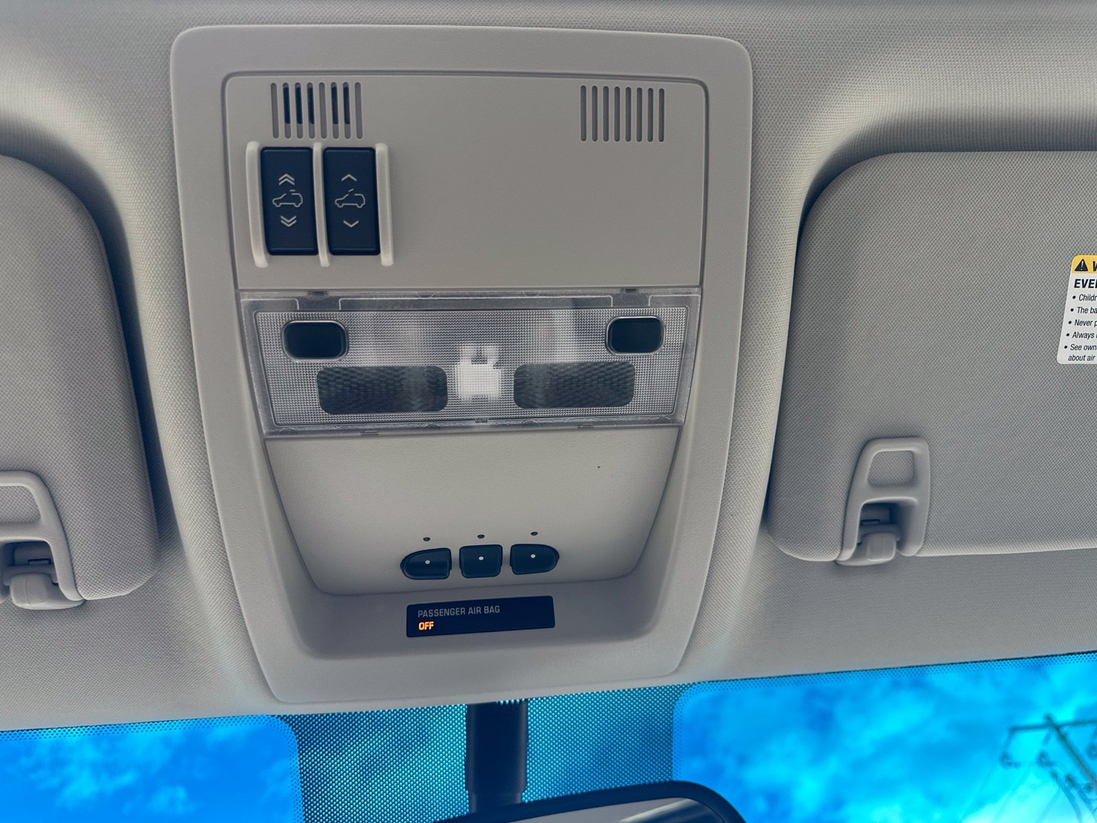 Used 2013 Chevrolet Avalanche LTZ AWD/4WD image 69