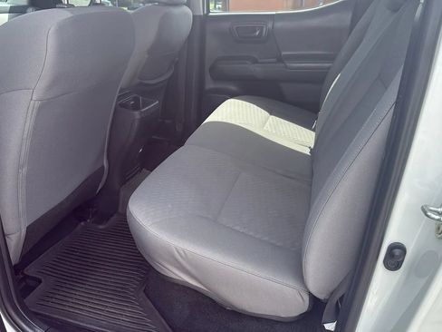 Used 2023 Toyota Tacoma SR AWD/4WD image 13