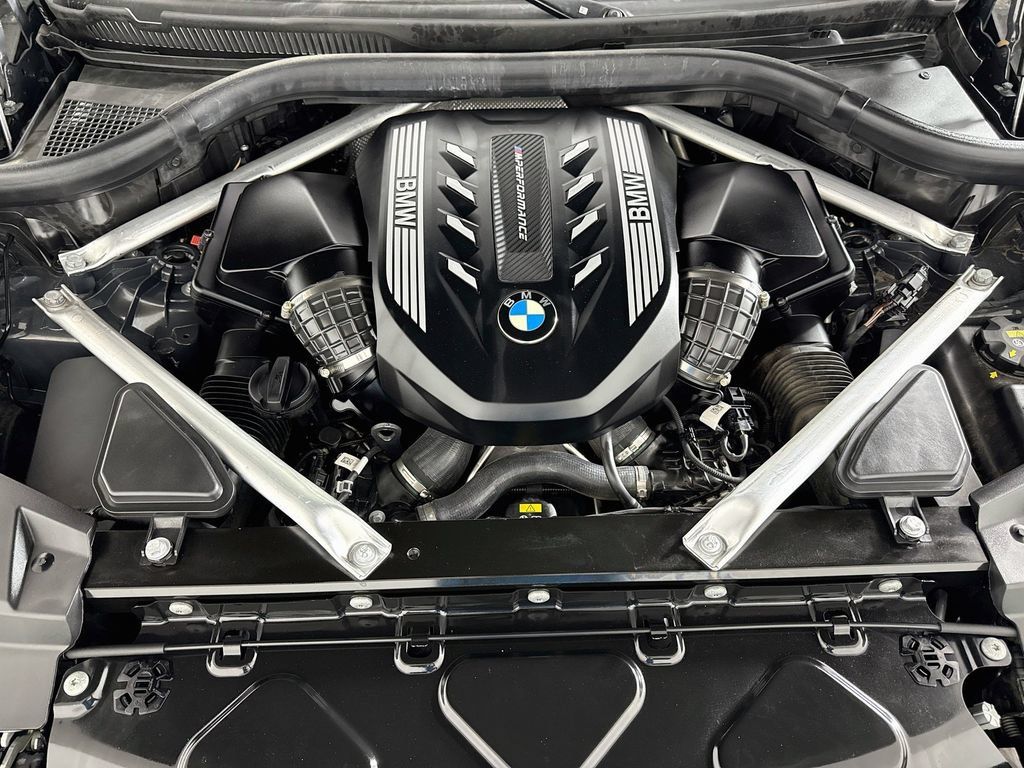 Used 2023 BMW X6 M50i w/ Executive Package AWD/4WD image 32