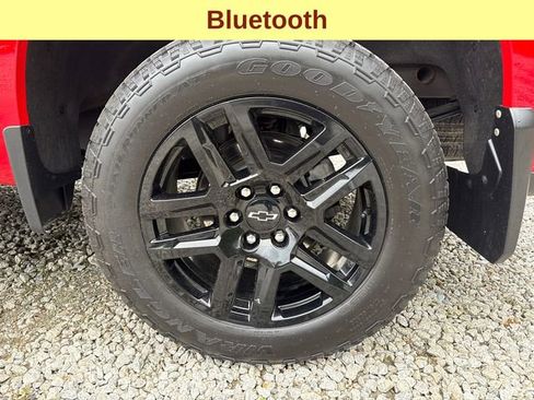 Used 2024 Chevrolet Silverado 1500 Custom AWD/4WD image 8