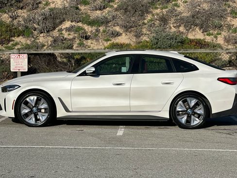 Certified 2023 BMW i4 eDrive35 w/ Premium Package image 9