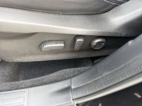 Used 2020 Subaru Forester Touring AWD/4WD image 12