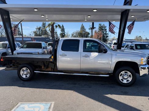 Used 2008 Chevrolet Silverado 3500 LTZ w/ Suspension Package, Off-Road AWD/4WD image 4