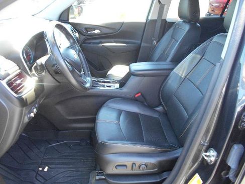 Used 2022 Chevrolet Equinox Premier AWD/4WD image 10