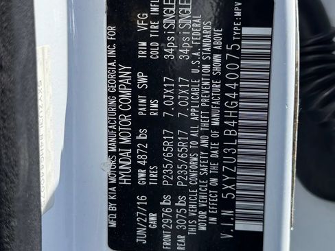 Used 2017 Hyundai Santa Fe Sport FWD image 41