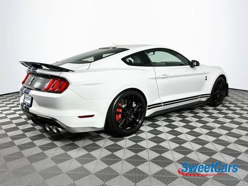 Used 2021 Ford Mustang Shelby GT500 w/ Technology Package RWD image 7