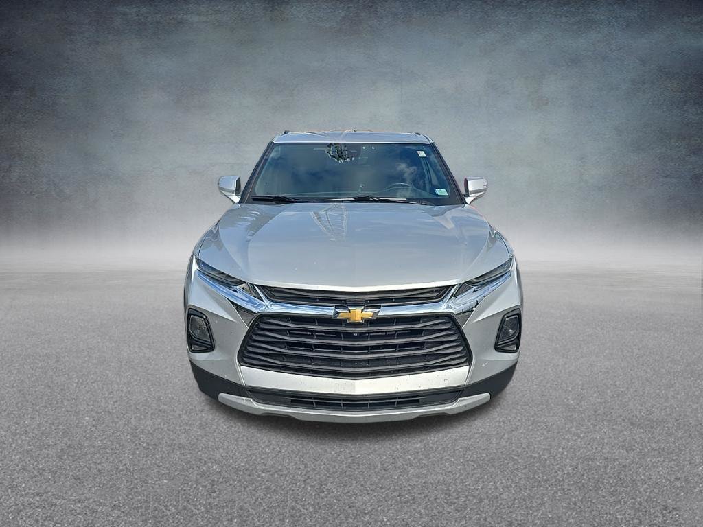 Used 2020 Chevrolet Blazer LT w/ Sound & Technology Package FWD image 3