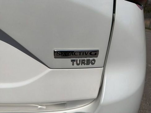 Used 2024 MAZDA CX-5 Signature image 17