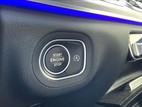 Used 2022 Mercedes-Benz GLS 450 4MATIC image 32