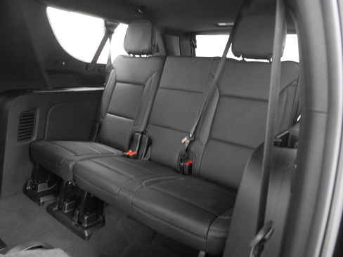 Used 2025 GMC Yukon XL Denali w/ Sun & Power Step Package AWD/4WD image 15
