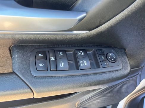 Used 2022 RAM 1500 Lone Star image 14