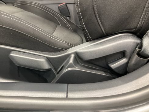 Used 2024 Ford Mustang Coupe image 11