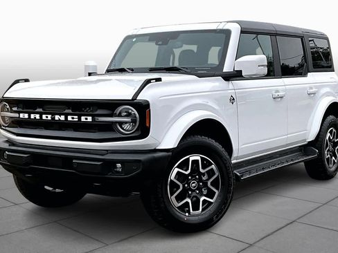 Certified 2025 Ford Bronco Outer Banks image 35