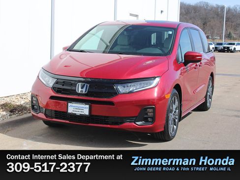 New 2026 Honda Odyssey Touring image 5