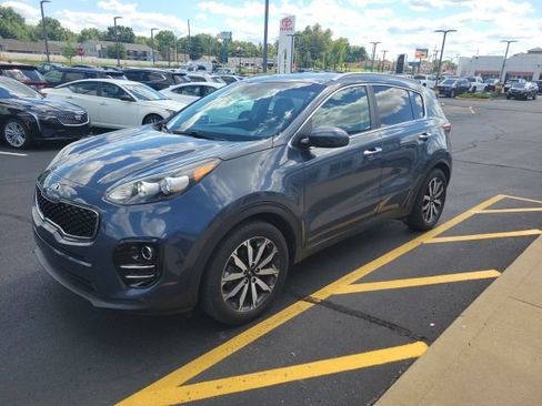 Used 2017 Kia Sportage EX FWD image 3