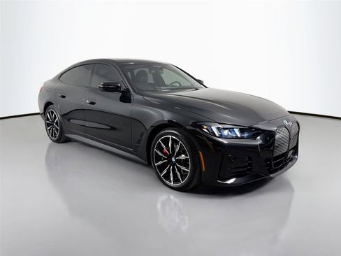 New 2026 BMW i4 xDrive40i w/ M Sport Package AWD/4WD image 3