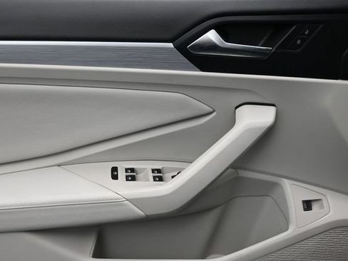 Used 2025 Volkswagen Jetta S FWD image 7