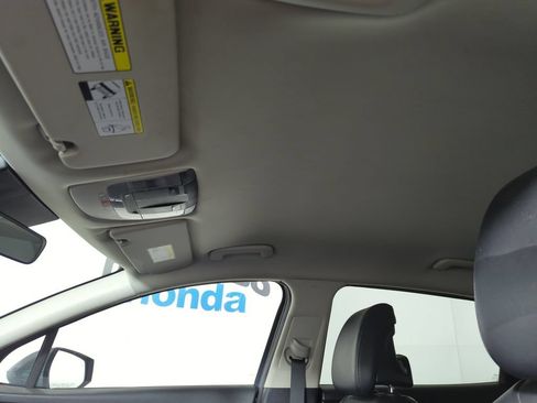 Used 2024 Kia Sportage EX FWD image 16