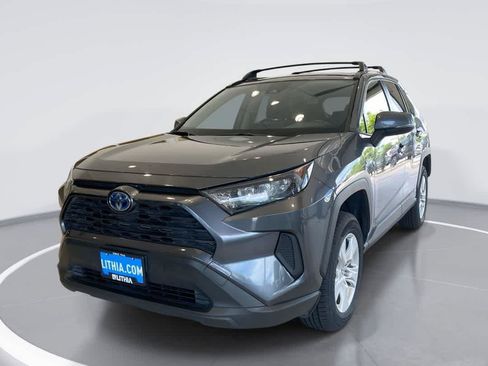 Used 2021 Toyota RAV4 LE AWD/4WD image 1