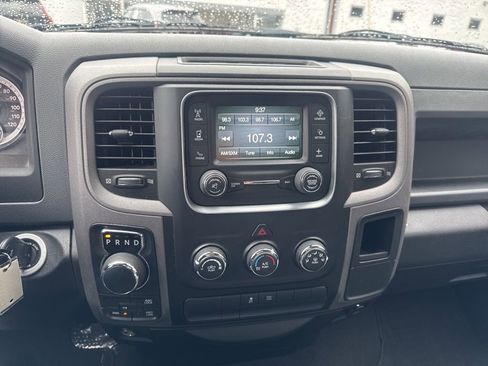 Used 2014 RAM 1500 Express image 10