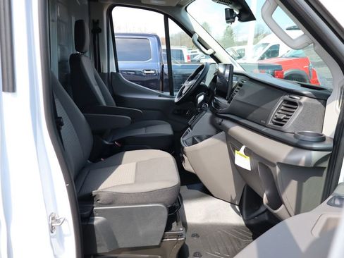 New 2026 Ford Transit 250 148 Medium Roof Extended AWD w/ Exterior Upgrade Package image 32