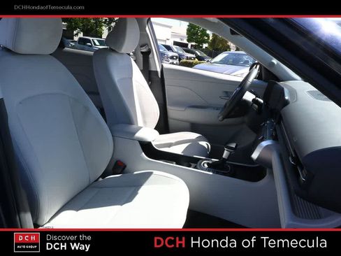 Used 2024 Hyundai Kona SEL FWD image 21