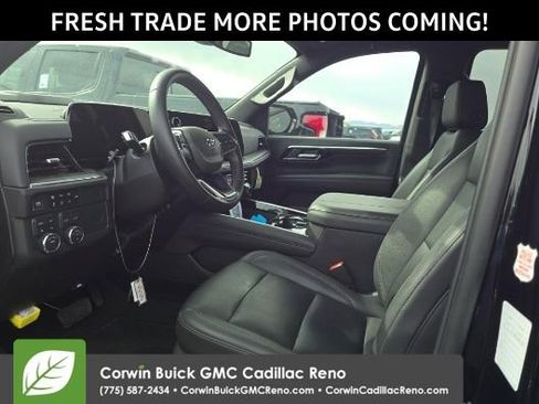 Used 2025 Chevrolet Suburban Z71 AWD/4WD image 6