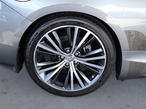 Used 2018 INFINITI Q60 3.0t Luxe w/ Sensory Package 3.0T Luxe image 5