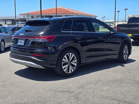 Used 2023 Audi Q4 e-tron Premium w/ Convenience Package RWD image 5