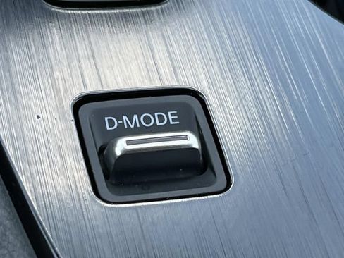 Used 2023 Nissan Rogue SV w/ SV Premium B Package FWD image 32