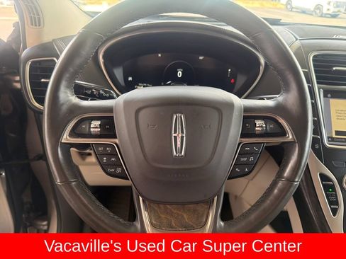 Used 2019 Lincoln Nautilus Reserve AWD/4WD image 14