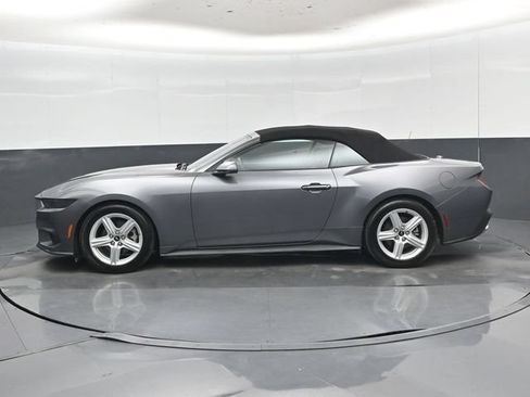Used 2026 Ford Mustang Premium RWD image 30