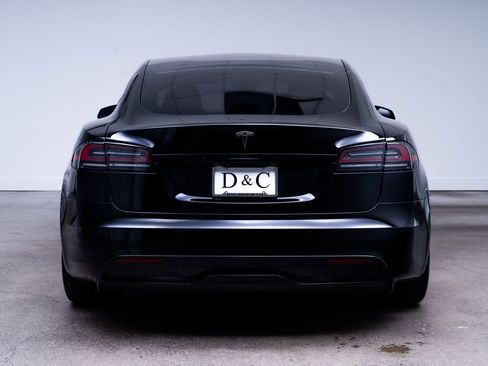 Used 2023 Tesla Model S AWD/4WD image 6