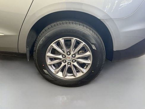 Used 2023 Buick Enclave Essence FWD image 27