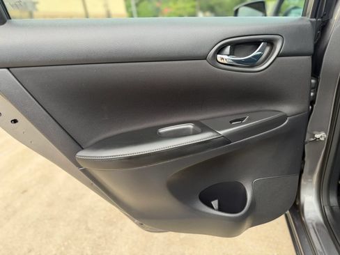Used 2019 Nissan Sentra S FWD image 27